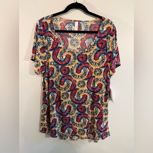 LuLaRoe‎ Classic T